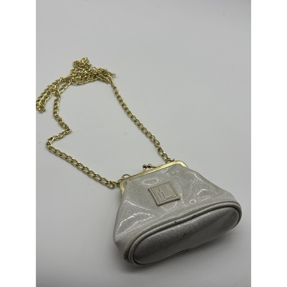Vintage Maggie Lawrence Mini Purse Kiss Lock Handbag Chain Strap Gold White